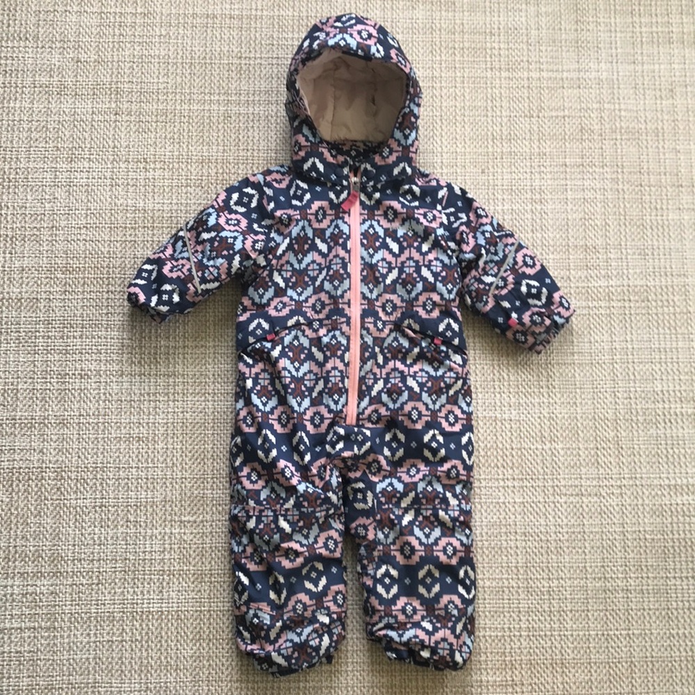 Patagonia Snowsuit (size 12-18m)